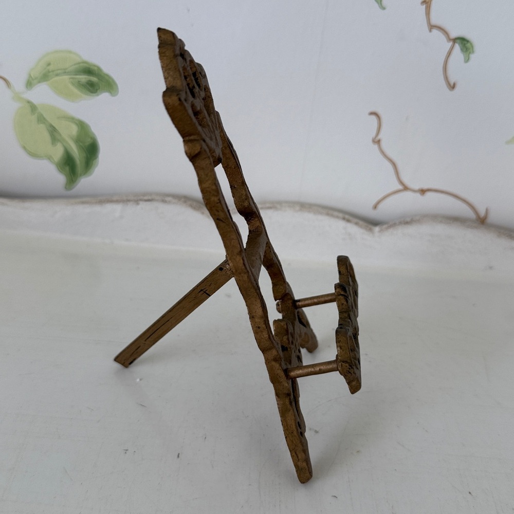 Vintage Garden Fountain Mini Artwork and Mini Easel. Made in England - Picture 12 of 16